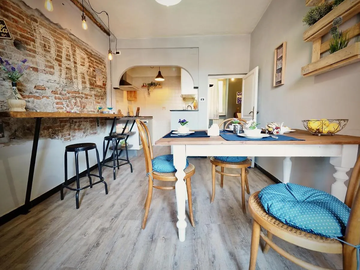Apartment Dimora Del Carmine Acquario - Genovabnb It Italy